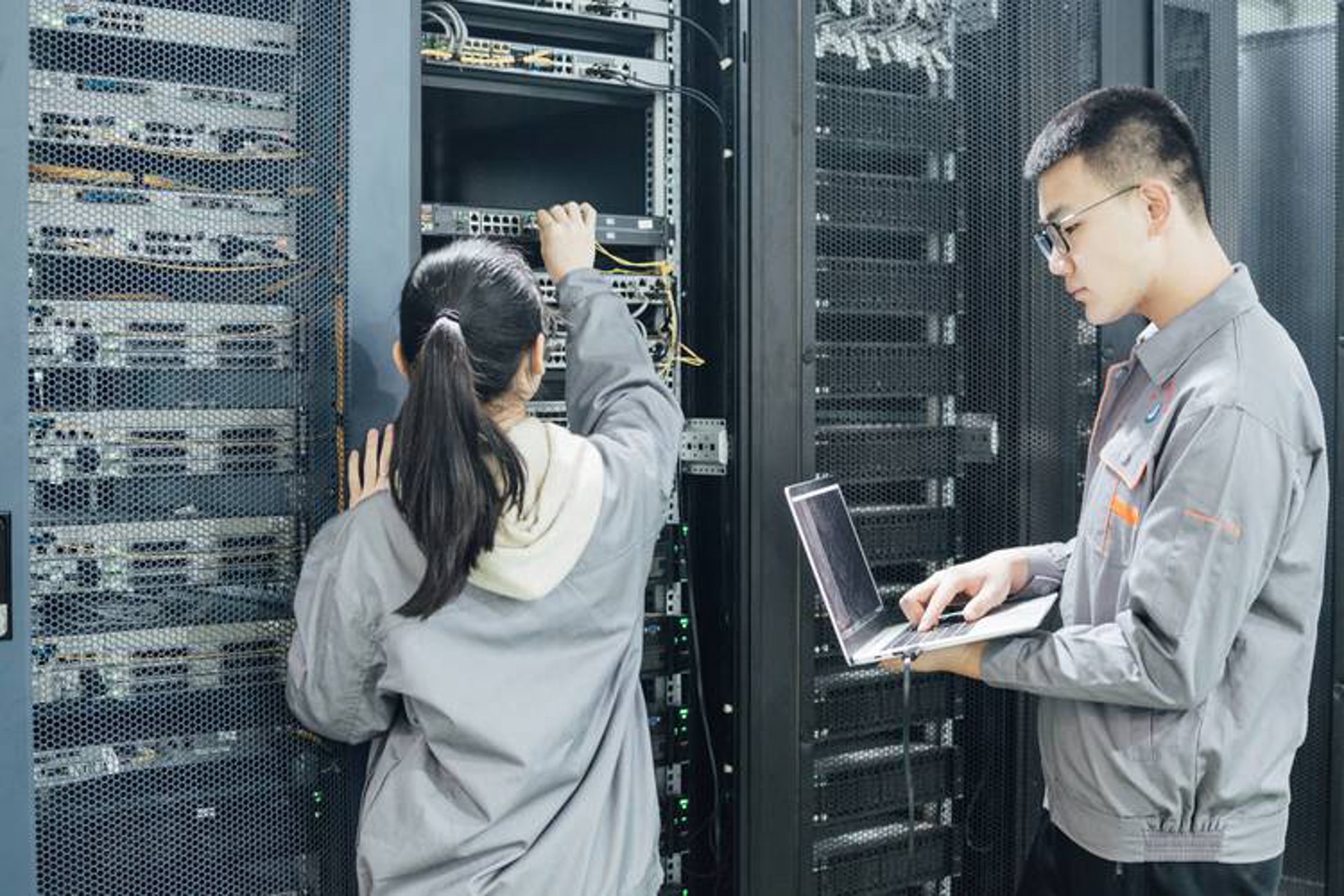 雅博社信息技术